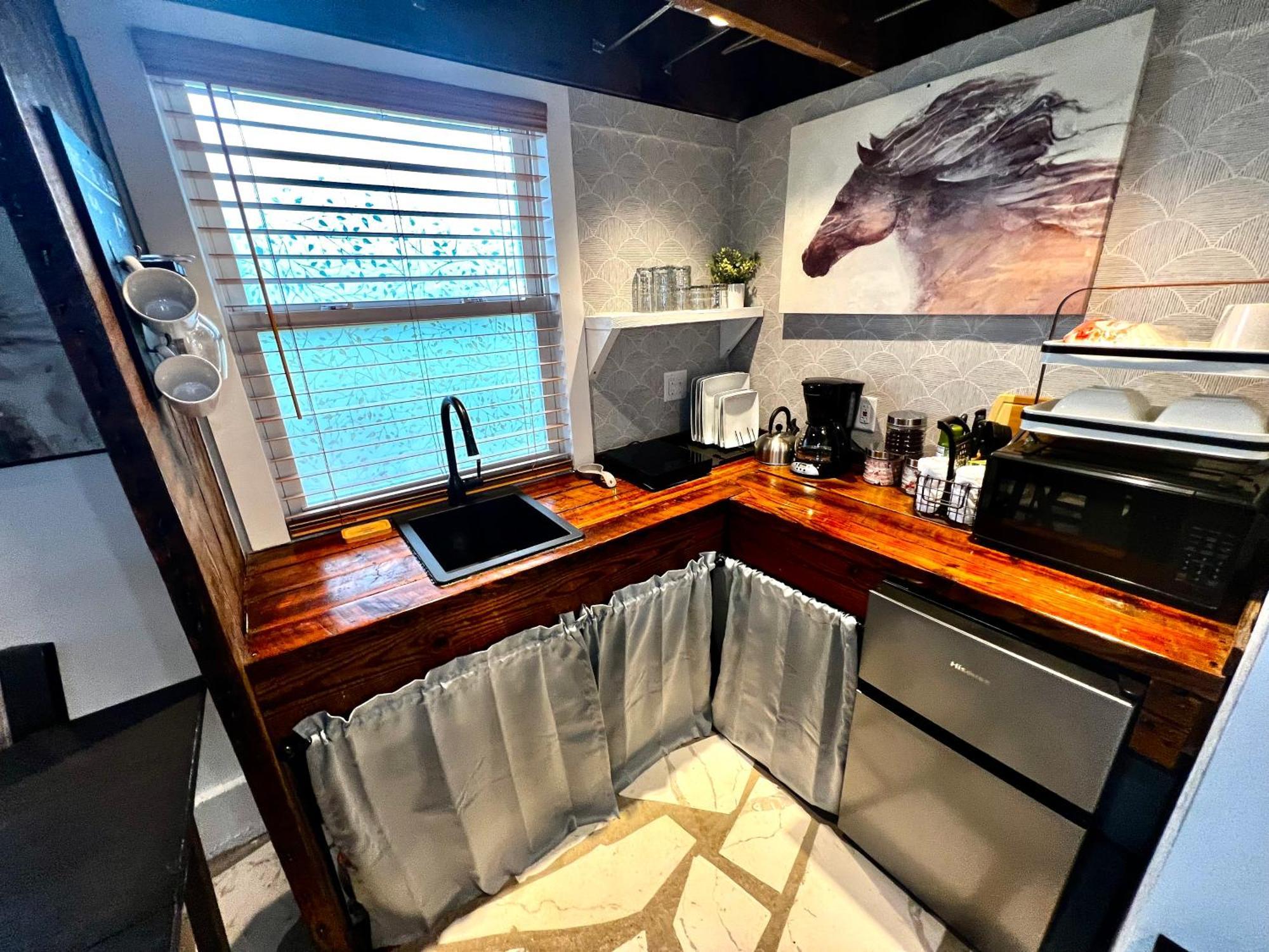 Вилла Cape Charles Tiny Livin' Экстерьер фото